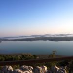Blick von vransko jezero und kamenjak