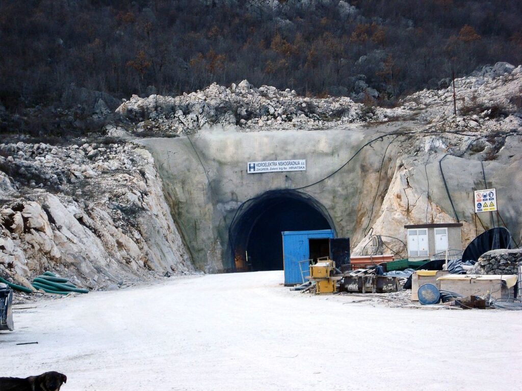 Radar im Tunnel Sveti Ilija