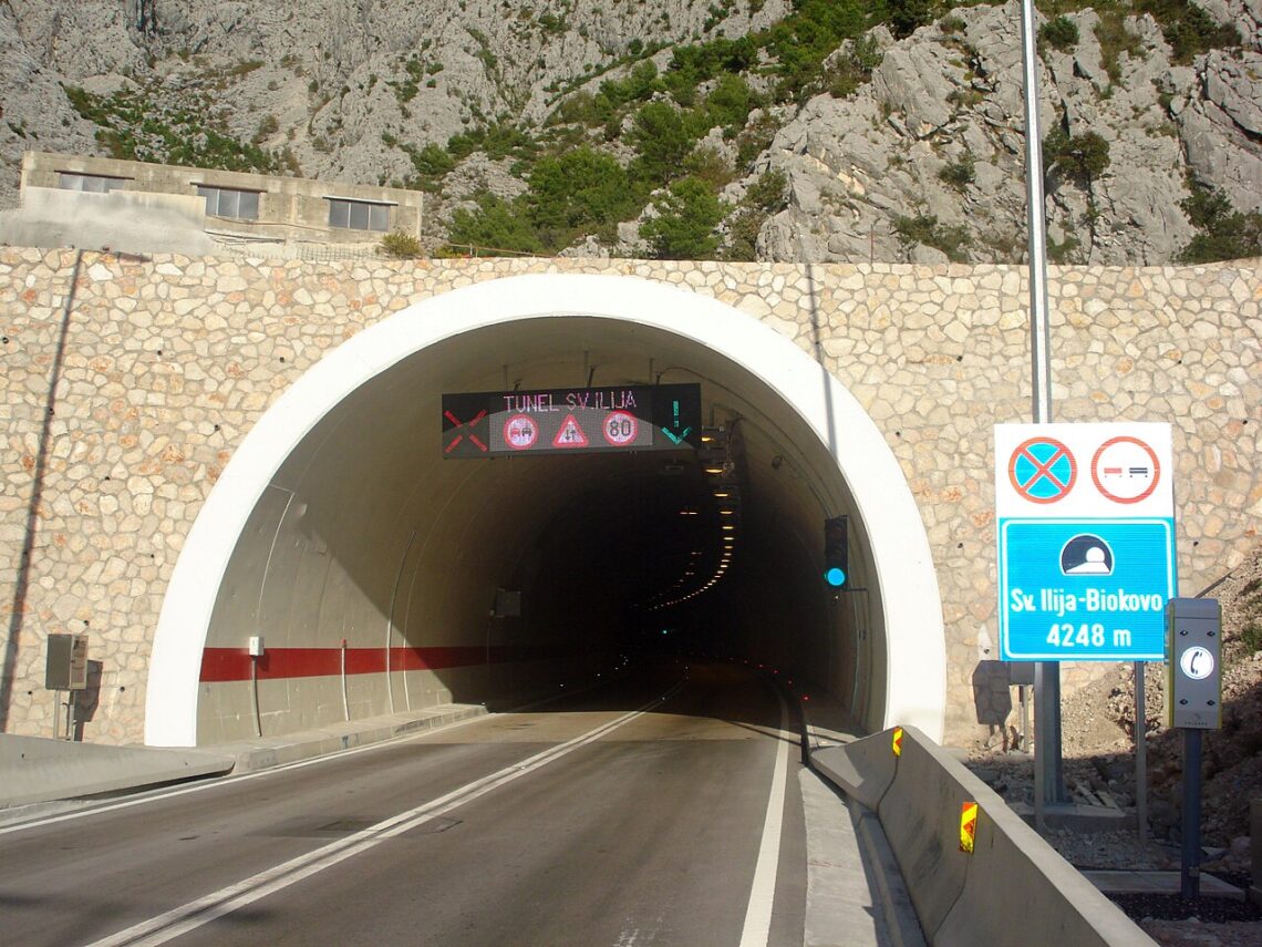 Radar im Tunnel Sveti Ilija